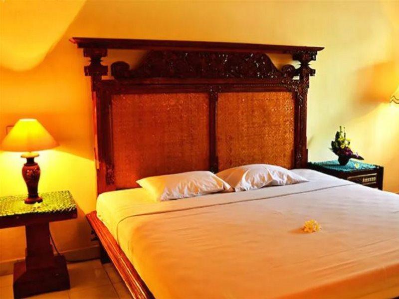 The Rishi Candidasa Beach Resort Exterior photo